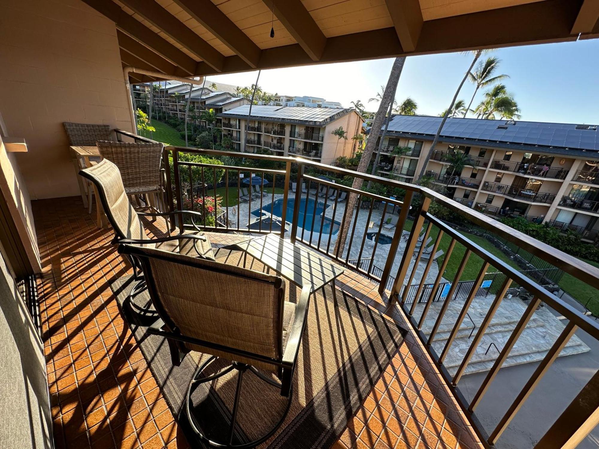Oceanfront Penthouse With Loft Apartment Kailua-Kona Bagian luar foto